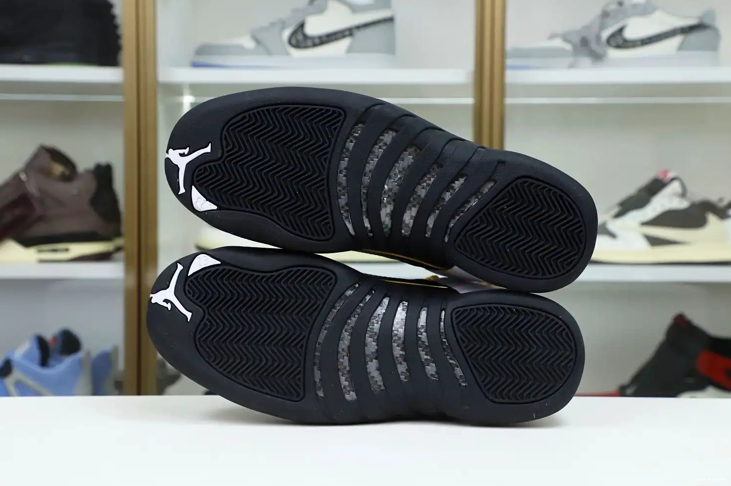 AIR RETRO 12 Kimikick JORDAN 'ROYALTY' 0708